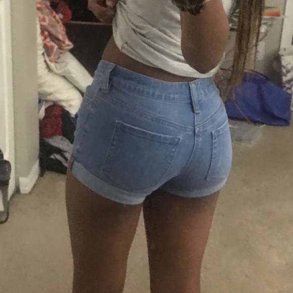 Pacsun Blue Jean Shorts - Picture 3 of 3